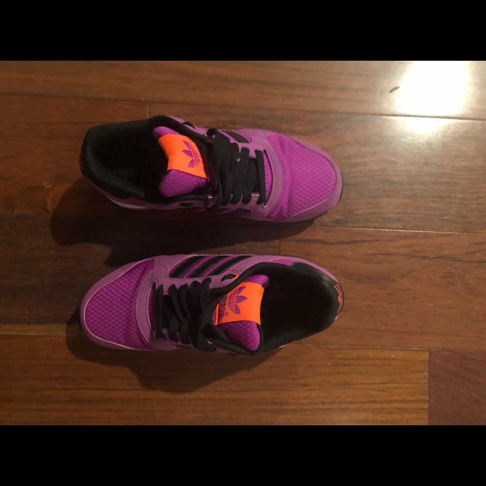Adidas Original Sneakers